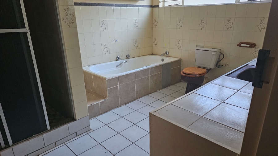 12 Bedroom Property for Sale in Ferreira Free State